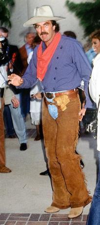 الممثل الأمريكي توم سيليك في زي رعاة البقر ، حوالي عام 1990 صورة بواسطة صور kyprosgetty