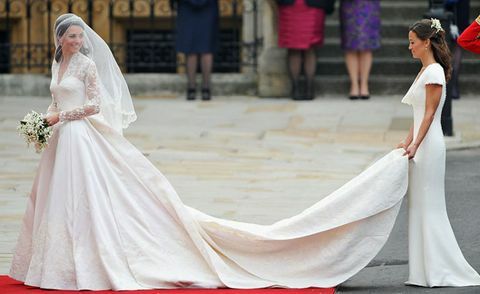 ارتدت كيت ميدلتون فستان زفاف ثانٍ في يومها الكبير