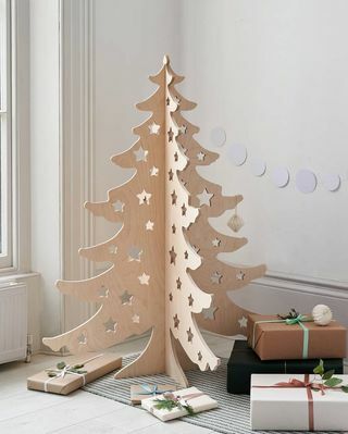 شجرة عيد الميلاد الخشبية البديلة 4 أقدام