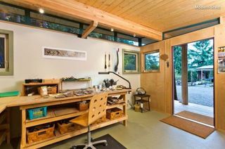 Modern-Shed Craft Studio