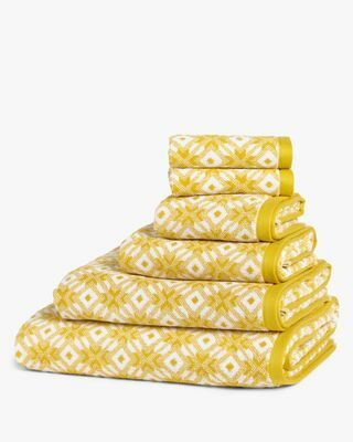 John Lewis & Partners Geo Diamond Towels، Mustard